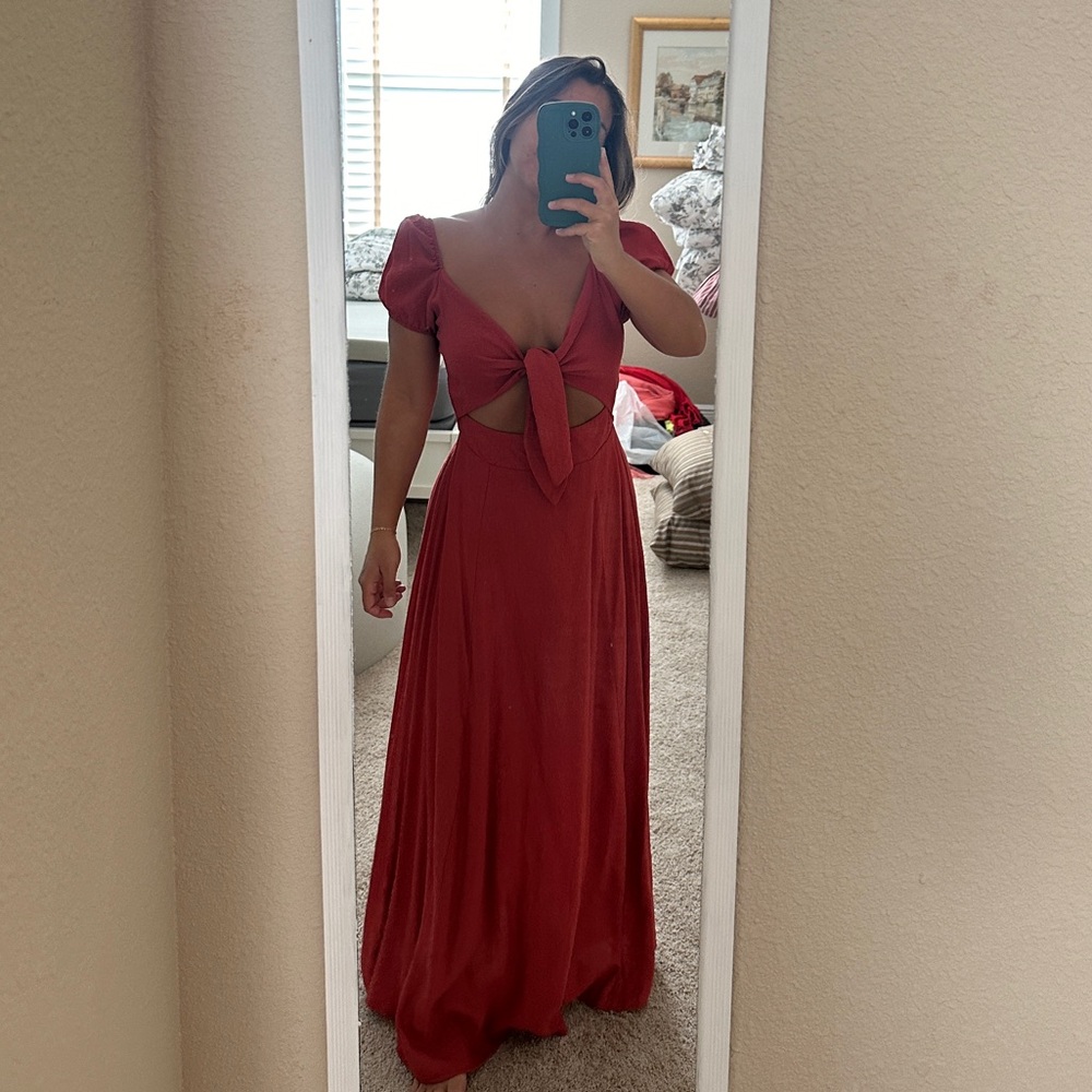 Gorgeous tie front linen maxi dress